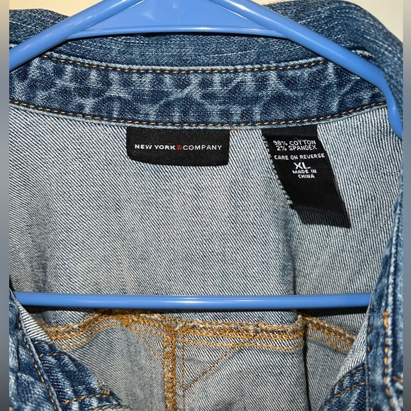 Women’s Denim Jacket size XL - Picture 2 of 3